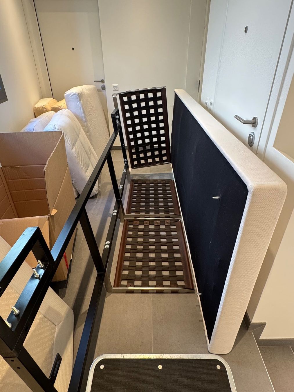 Flexform Divani: Flexform Cestone, Textilien müssen erneuert werden . – Usato da Andermatt venduto da sunshine2025 2