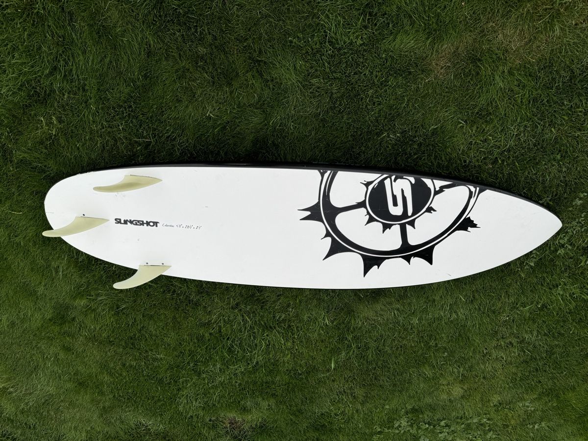 Slingshot Surfboards & Schwimmbrette: Kitesurfboard Surfboard Shortboard Surfbrett – Gebraucht aus Oberbipp von 2.0_Verkauf 4