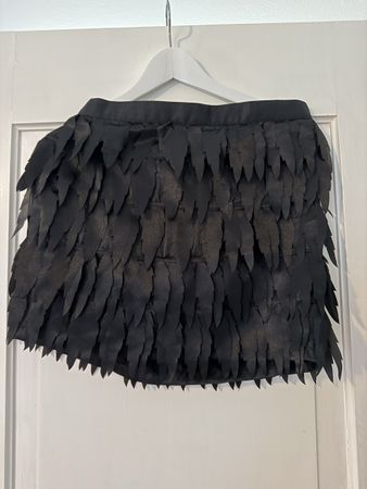 Black skirt Romeo & Juliet Couture size M