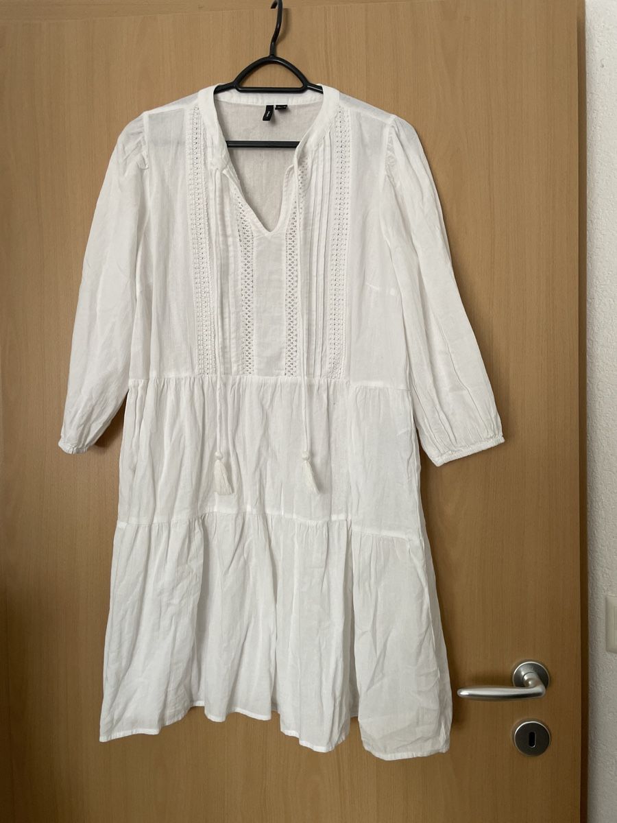 Vero Moda Vestiti: Vero Moda Kleid Gr m mit Häckelmuster – Usato da Illnau venduto da cla_jqf8