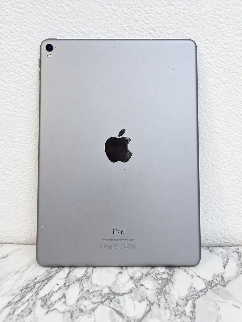 Apple Tablet PC: iPad Pro 9.7", 256 Go, Wi-Fi, iPadOS 16 – Usato da Renens VD venduto da MTD2211 3