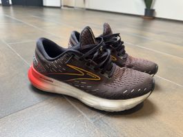 Brooks Ghost Gr. 44
