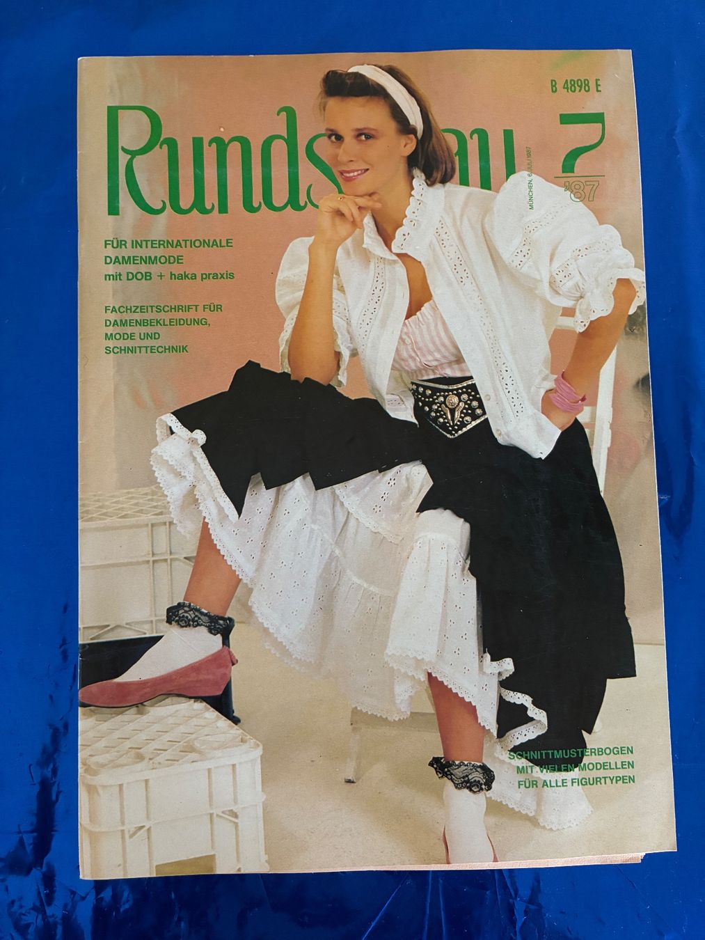 Cartamodelli: Rundschau 1987 Schnittmuster Mode Design Style – Usato da Aarwangen venduto da nemkin61