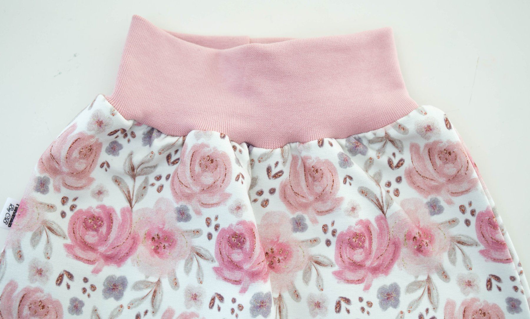 Pantaloni: Sweat Pumphose mit Rosen Gr.86/92 - NEU – Nuovo e nell'imballaggio originale da Zürich venduto da sambaum 3