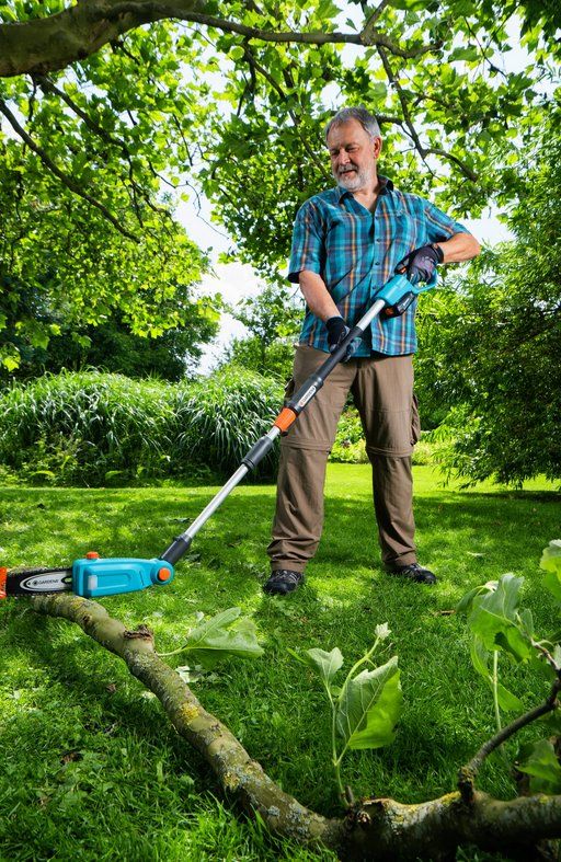 Gardena Alle Werkzeuge: Gardena Akku-Astschere  Fabrikneu! – Neu und originalverpackt aus Buttisholz von rappirosen 9