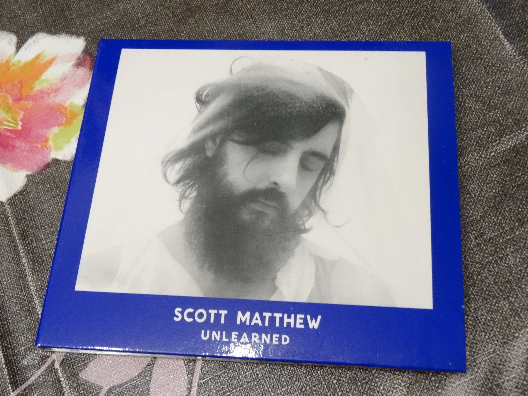CD: Scott Matthew - Unlearned CD – Usato da Olten venduto da Disc-Ausverkauf