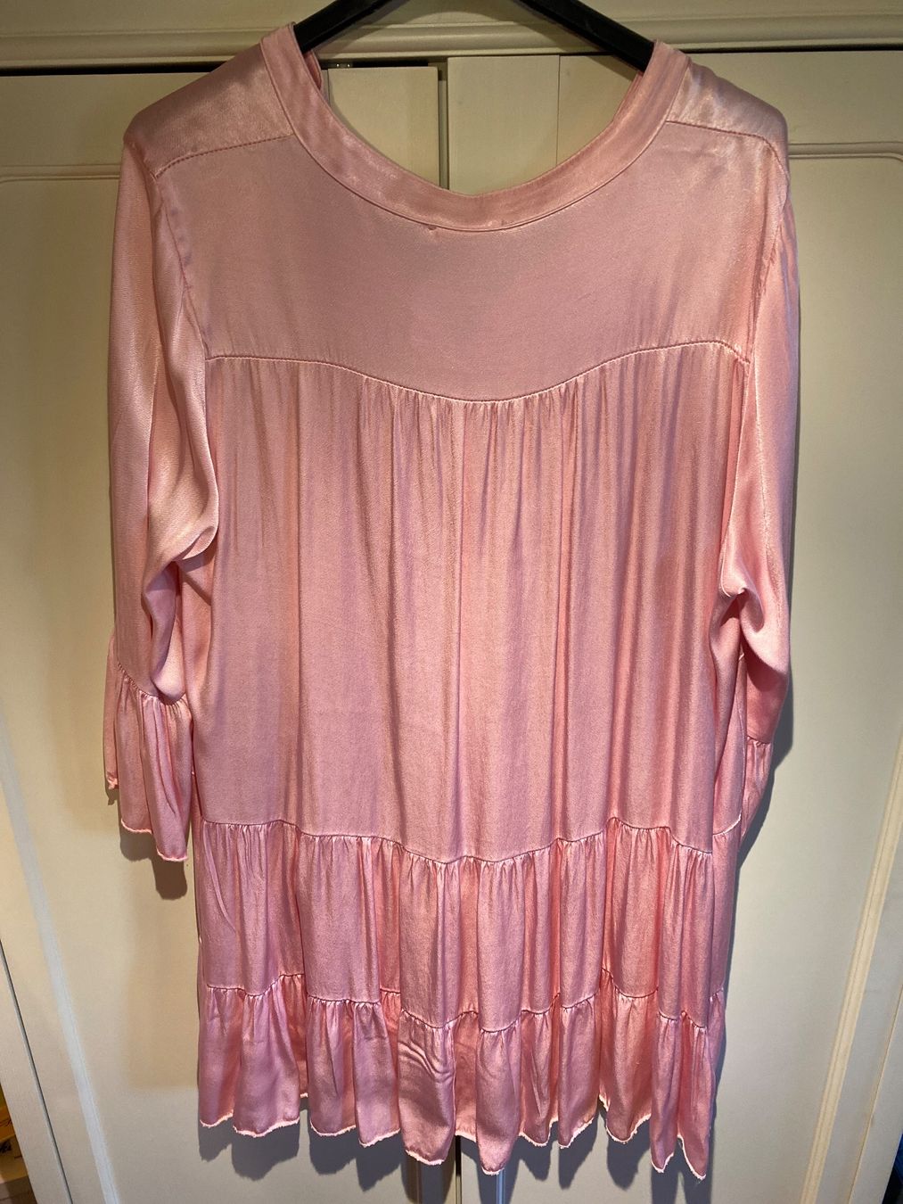 Vestiti: DAMENKLEID SEIDENGLANZ-PUDERROSA – Nuovo e nell'imballaggio originale da Meienried venduto da ManuelaBoutique 3
