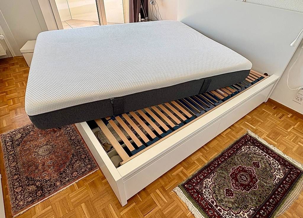 Ikea Letti: Lit complet IKEA "MALM" 160 x 200 – Usato da Clarmont venduto da Picaros 1