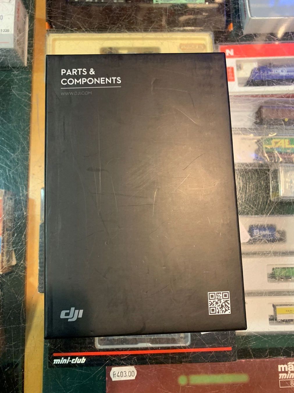 DJI Caricabatterie: DJI inspire 1 180W charger – Nuovo e nell'imballaggio originale da Chiasso venduto da Carrara-Modellismo