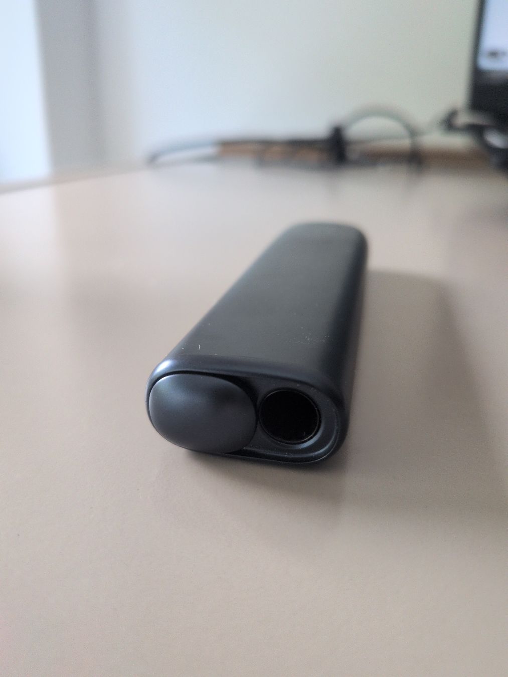 Iqos Altri Prodotti per fumatori: IQOS ILUMA i ONE  - Great Condition! – Nuovo (secondo la descrizione) da Winterthur venduto da gmportel 1