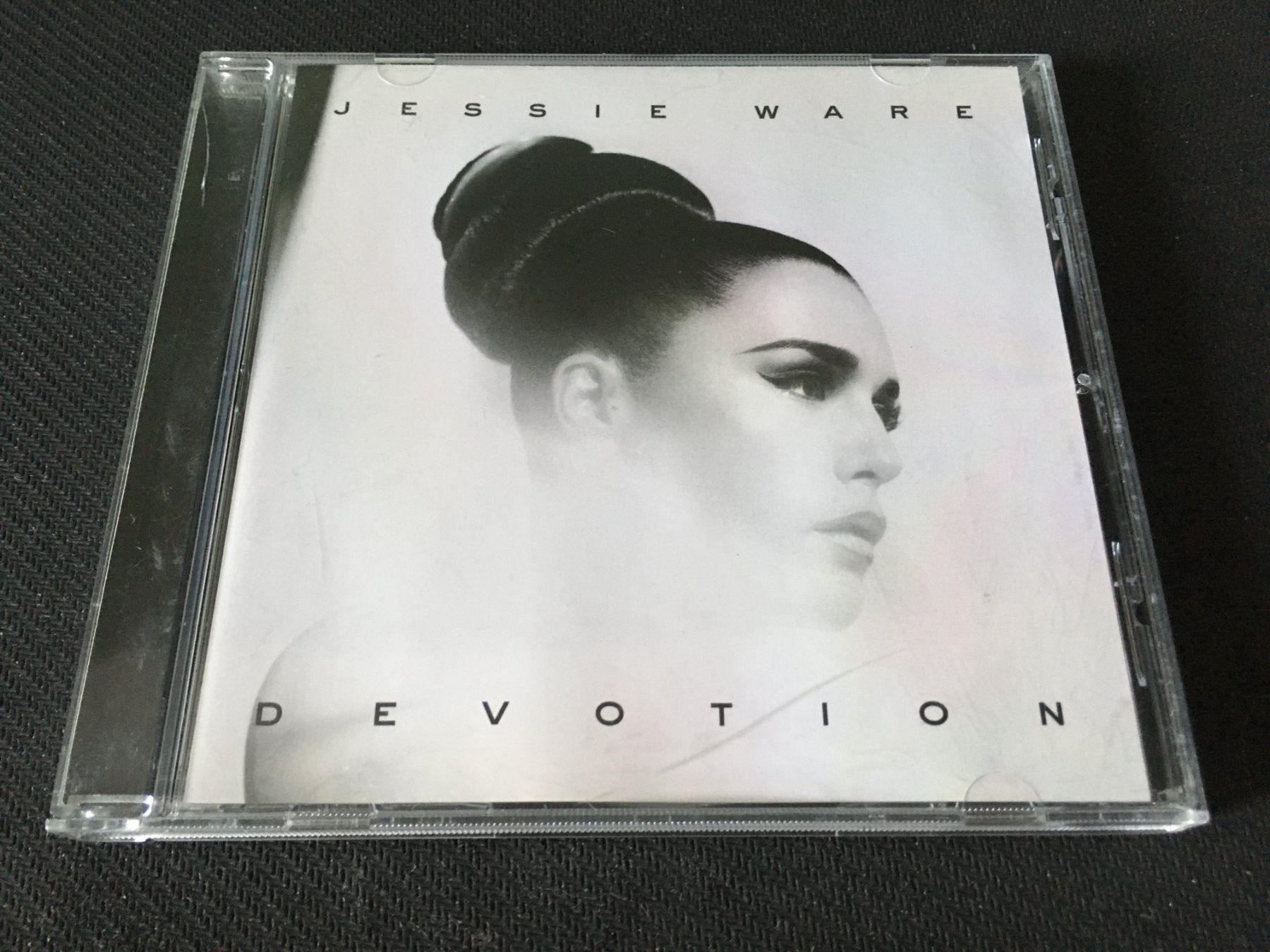 CDs: Jessie Ware - Devotion -CD- – D'occasion à St.Gallen par MedienJoe