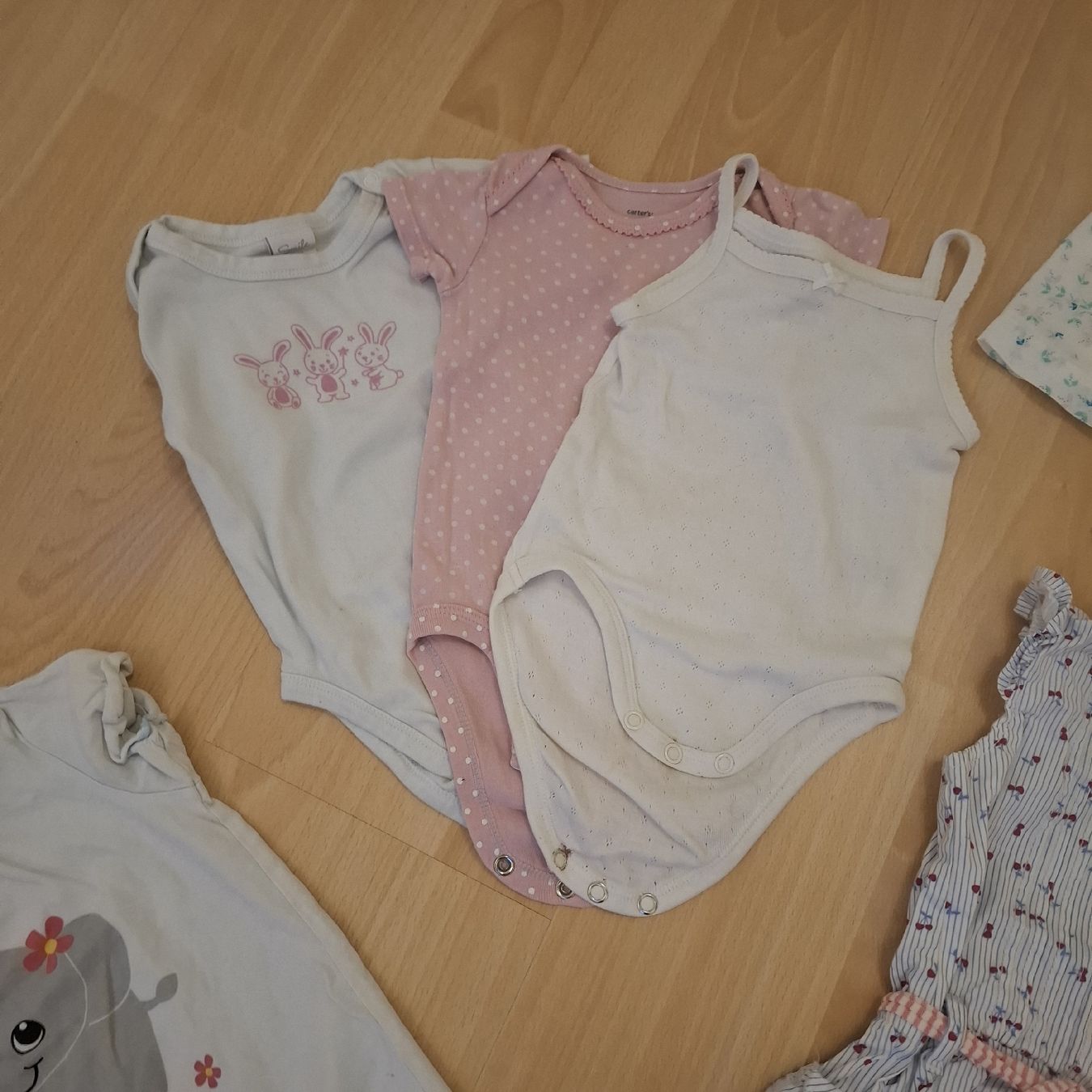 Lotti & Set di vestiti: Sommer Set Mädchen Kleider Bodies Grösse 62 – Usato da Winterthur venduto da fraenzitwo 2
