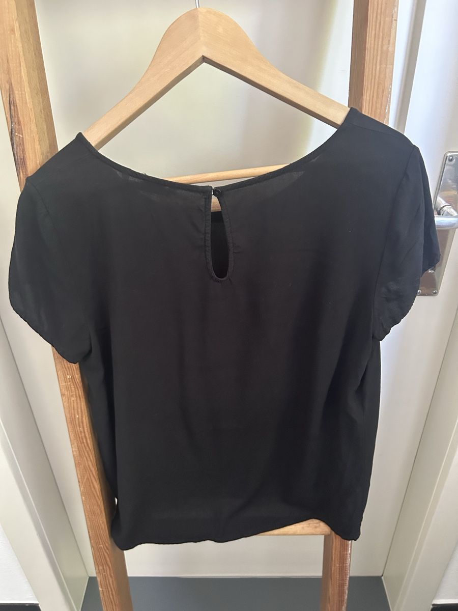 Only Blusen: Kurzarm Bluse  – Gebraucht aus Winterthur von neelom 2