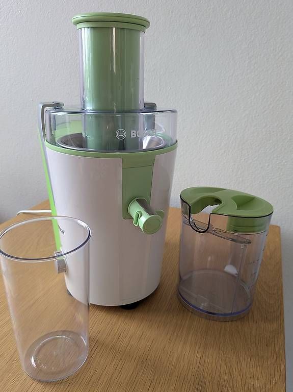 Elettrodomestici da cucina: Bosch Centrifuge Juicer – Usato da Vevey venduto da Pigeon 1