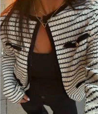 H&M croppe Strickjacke,M,schwarz/weiss gestreift Versand 9.-