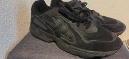 YYY: Adidas Sportschuhe Freizeitschuhe Grösse 46