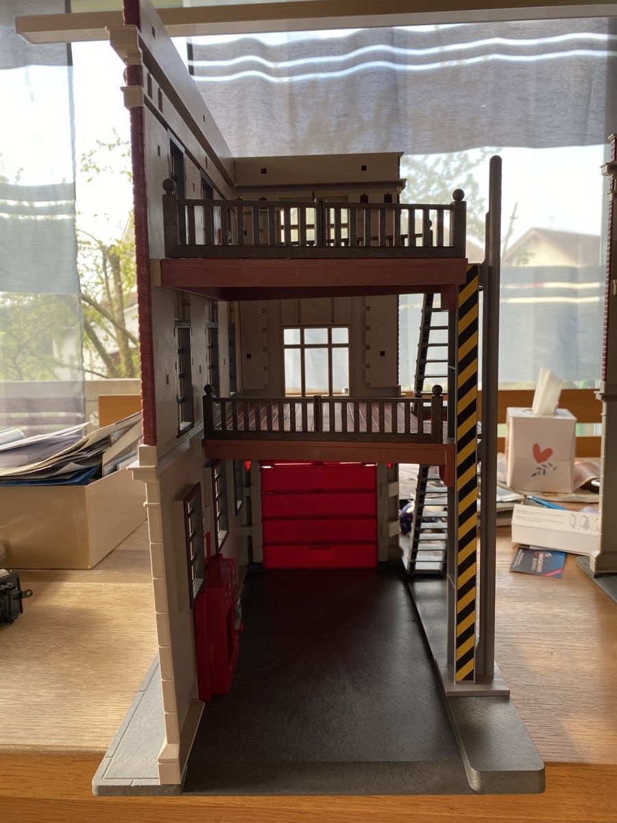 Playmobil Giocattoli: Ghostbuster House – Usato da Wetzikon ZH venduto da MiraOptik 3