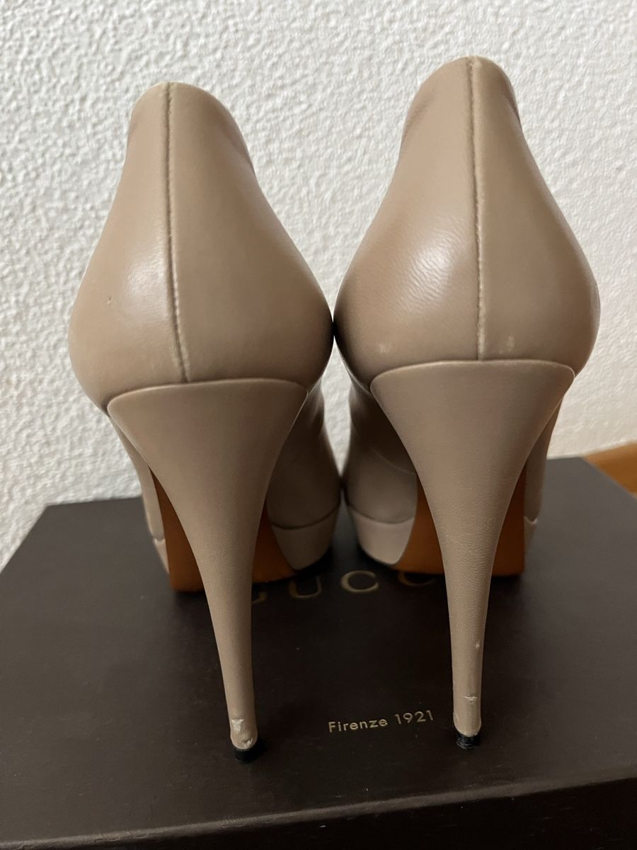 Gucci Damenschuhe: Gucci Platform Pumps Nude EU 39 – Gebraucht aus Windisch von bymarikaa 2