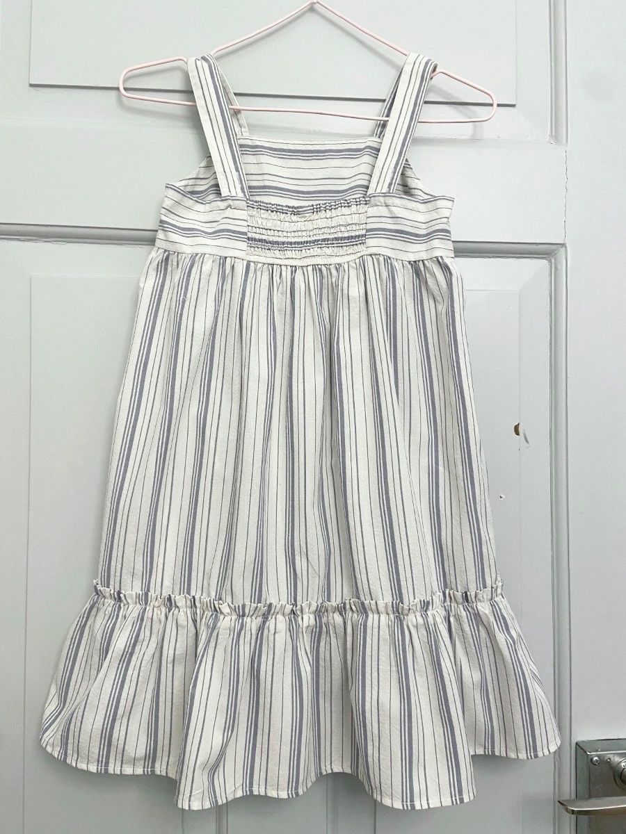 Uniqlo Vestiti & Gonne: Iniqlo, Kleid, Sommer, 122/128 – Usato da Zürich venduto da Pokimoki_1
