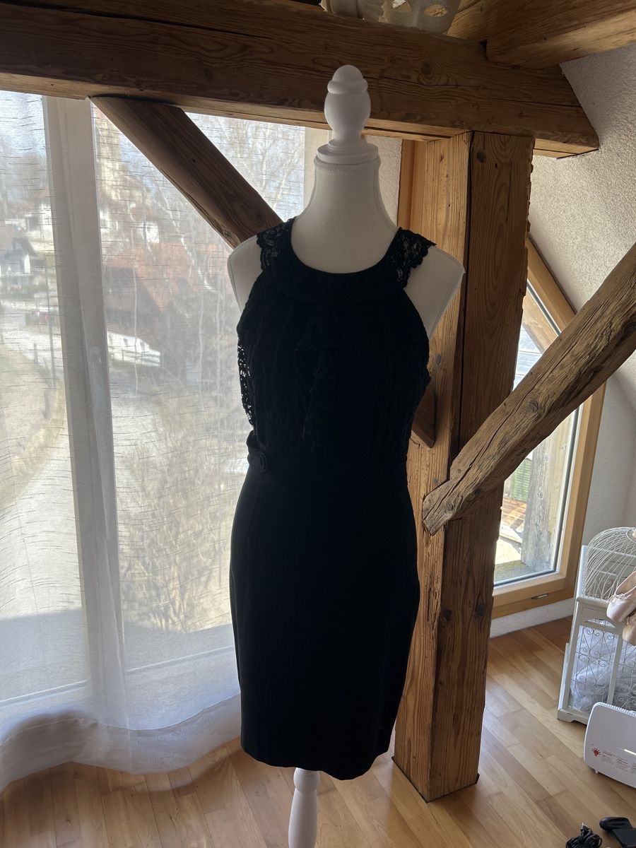 Max Mara Vestiti: MaxMara Kleid Gr.38 (ein Bijou) – Usato da Kirchdorf BE venduto da Stella130
