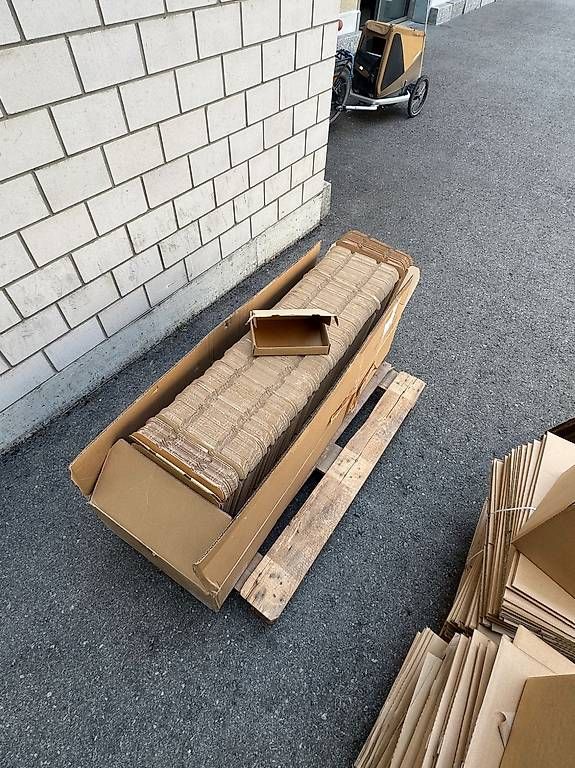 Füllmaterial: !!! SCHNÄPPCHEN !!! 4 PALETTEN Vpackungsmataerial – Neu (gemäss Beschreibung) aus Uttwil von Oers10 3