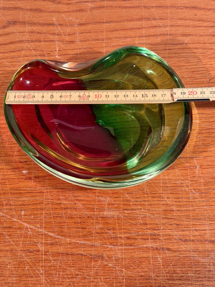 Portacenere: Vintage Emerald Green & Ruby Swirl Glass Ashtray Dish – Usato da Lausanne venduto da vas_mbk2 6