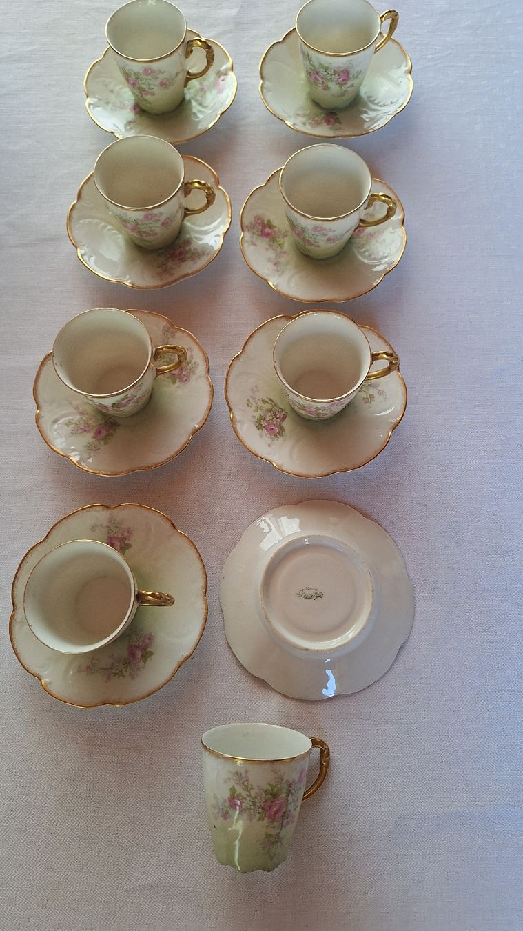 Set di piatti: Kaffe-Service LIMOGES – Usato da Muttenz venduto da bin_2fmx 1