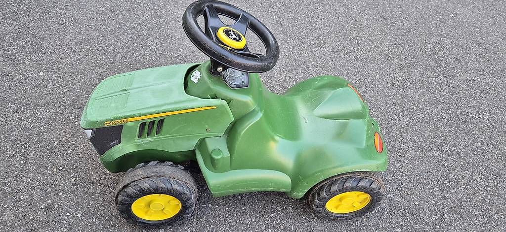 John Deere Veicoli per bambini: Bobby Car John Deere – Usato da Hinterkappelen venduto da Betla 1