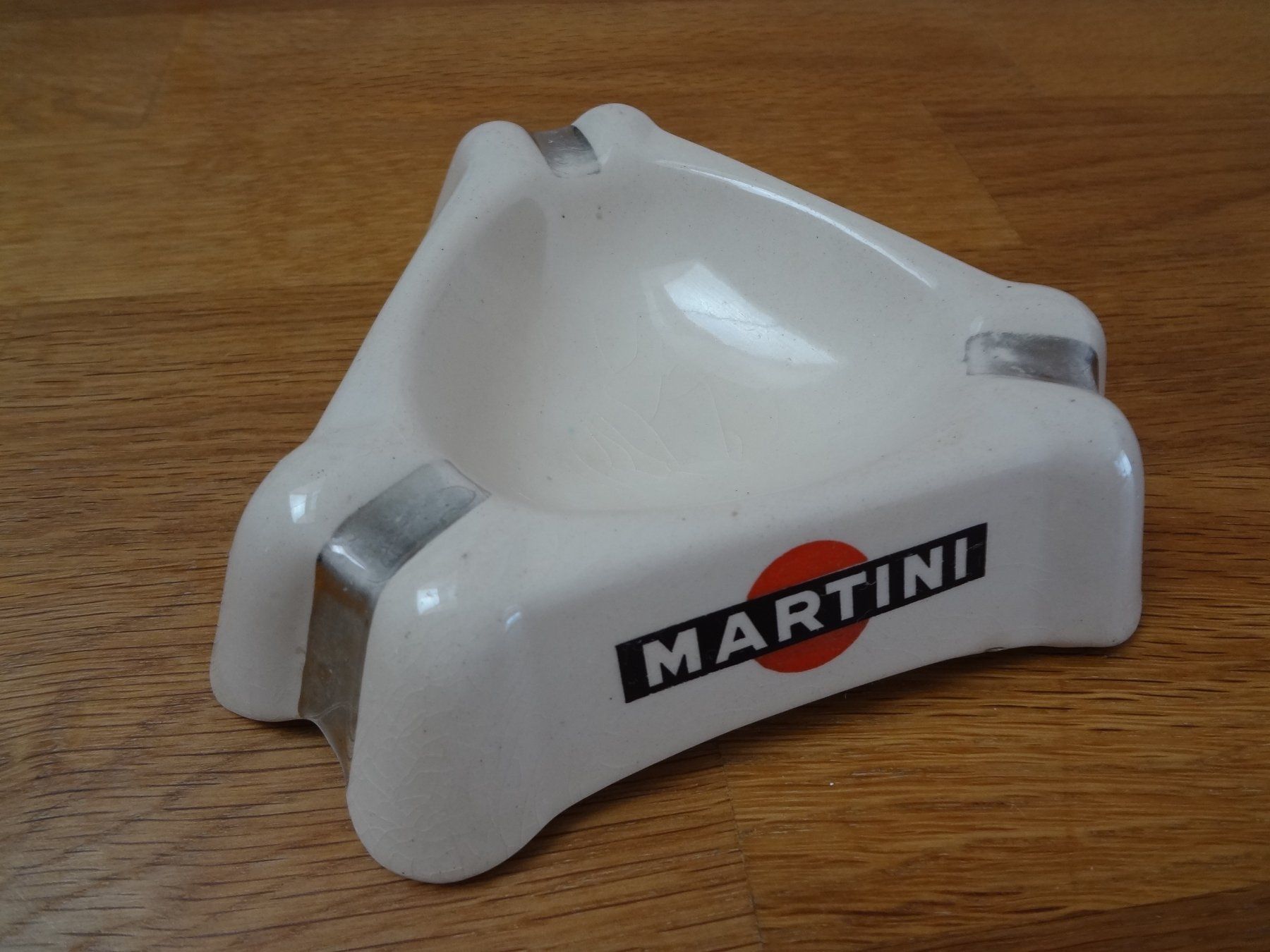 Martini Portacenere: Cendrier ancien Martini – Usato da Aigle venduto da Prunellita