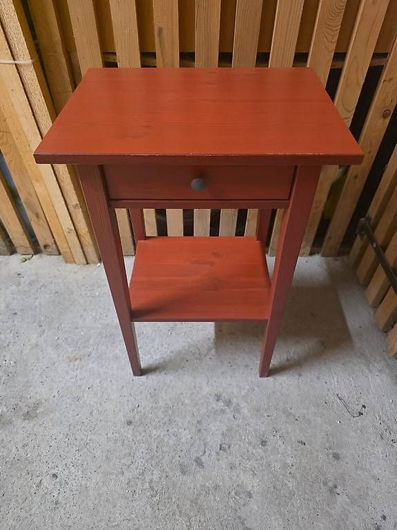 Ikea Nachttische: Table de chevet Ikea HEMNES – Gebraucht aus Versoix von Leana8 1