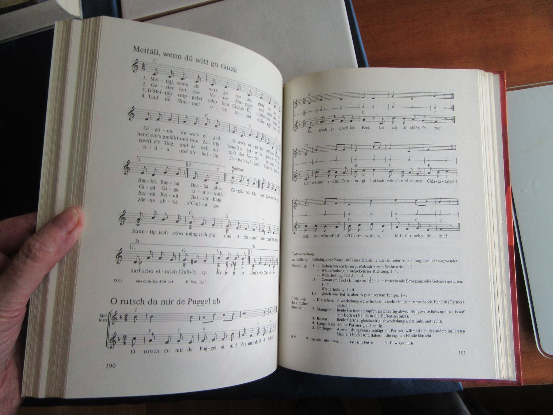 Libri: Schweizer Singbuch - Mittelstufe – Usato da Wattwil venduto da wampi 6