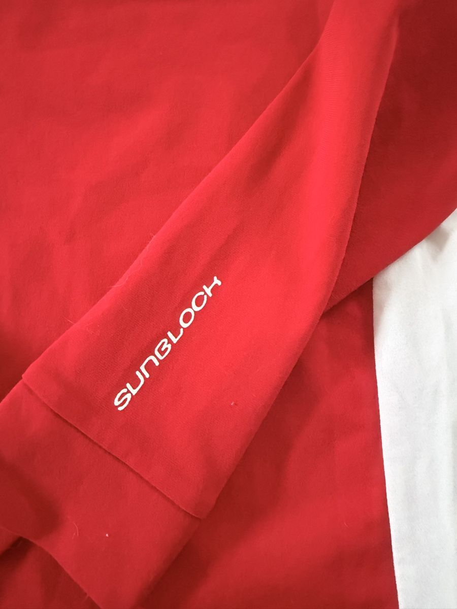 T-shirt: Sunblock Langarmshirt rot weiss – Usato da Horgen venduto da PowerShopperli 3