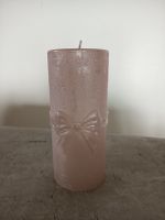 Dekorative Kerze mit Schleifenmotiv rosa unbenutzt