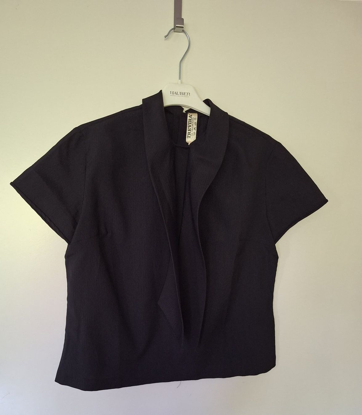 T-shirt: 2-teiliges Set Tshirt und Gilet – Nuovo (secondo la descrizione) da Aesch BL venduto da sar_j59l 4