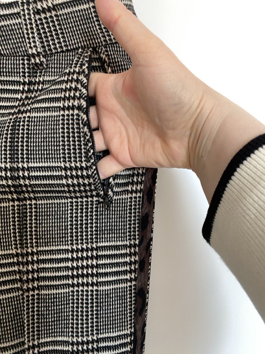 Cambio Hosen: Cambio Hose mit Karo-Muster und Leoprint, Gr. 36 – Gebraucht aus Muensingen von drleevsy 4