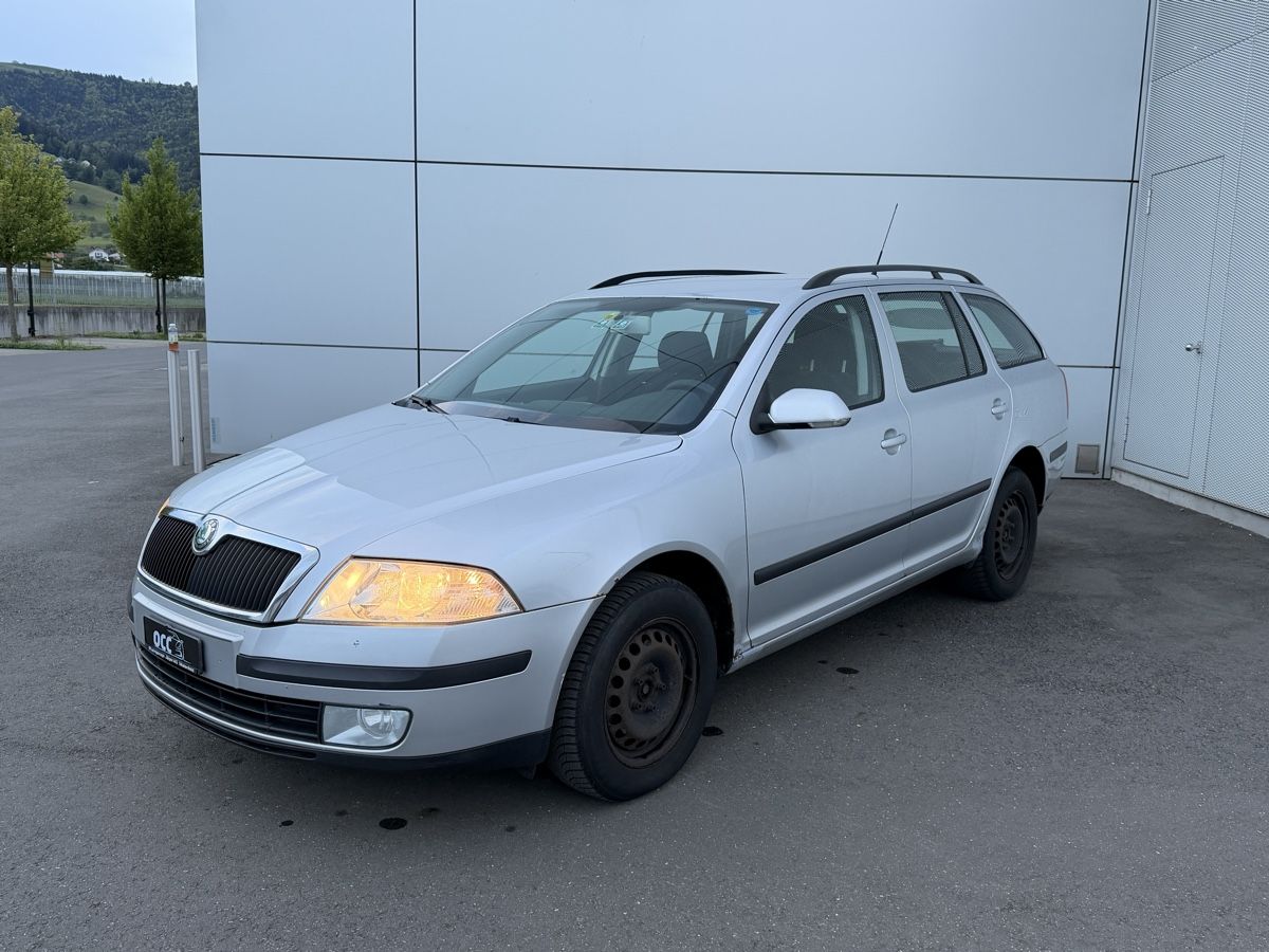 Skoda Automobili: Skoda Octavia 1.9TDI 4x4  – Usato da Altstätten SG venduto da Bb1700 9