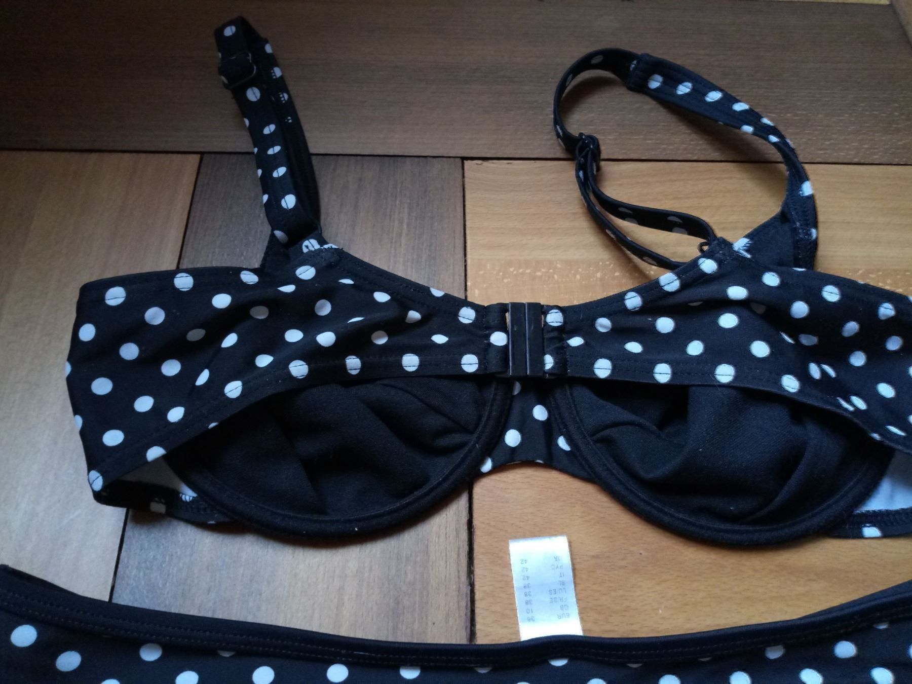 Lascana Costumi da bagno & Bikini: Lascana Bikini Grösse 36/C – Usato da Beckenried venduto da Havacola 6