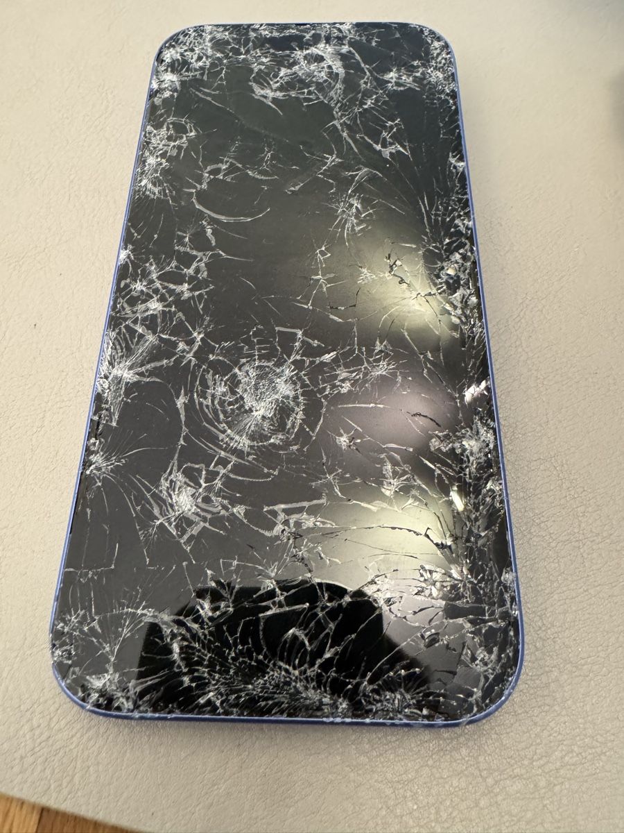 Apple Handys / Smartphones: iPhone 16 – Defekt aus Adliswil von Busys
