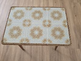 Retro Tischli mit Kacheln 🌸 Sommerliche Deko 🌸 Vintage 
