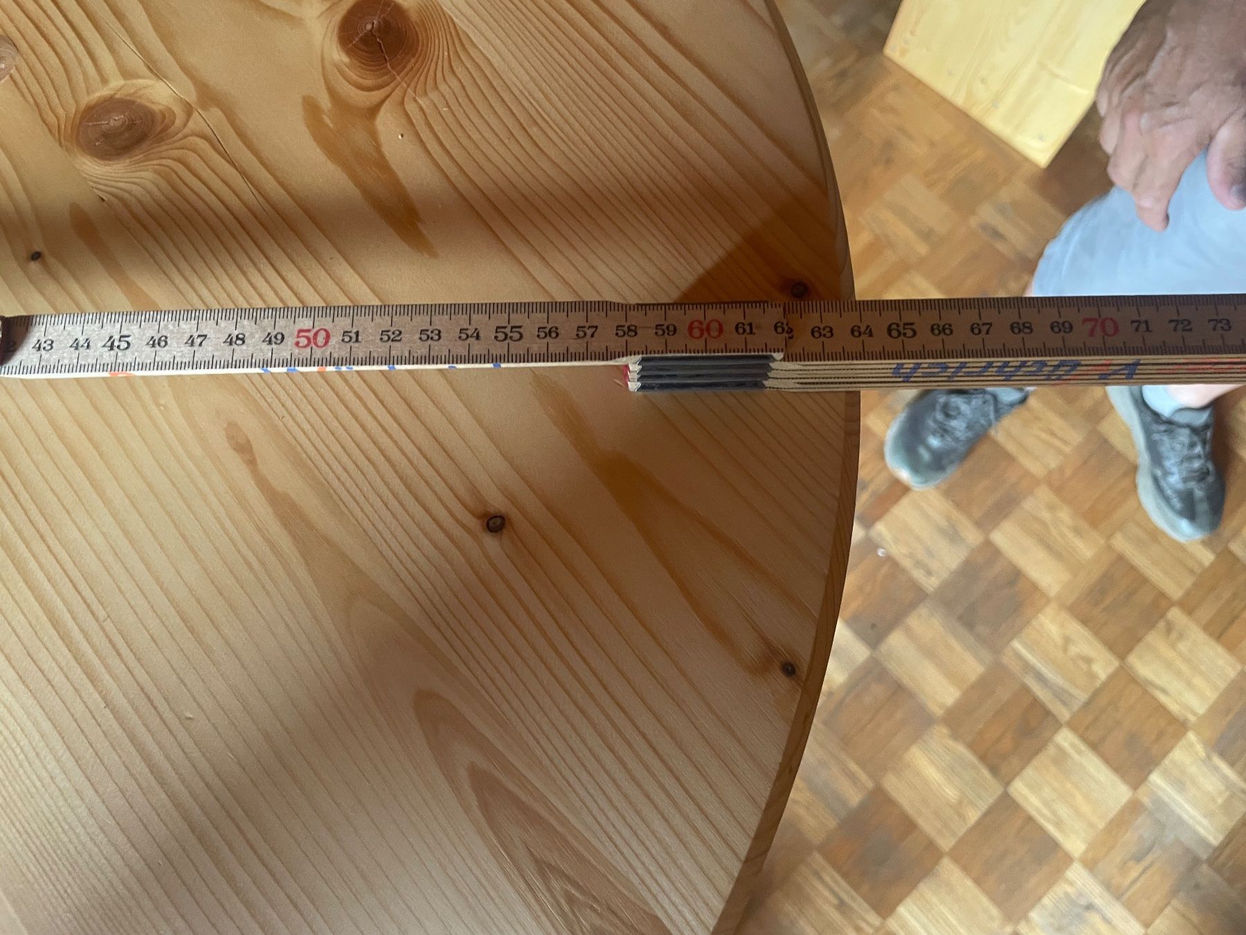 Tavoli: Bartisch aus Holz – Usato da Zäziwil venduto da barael 2