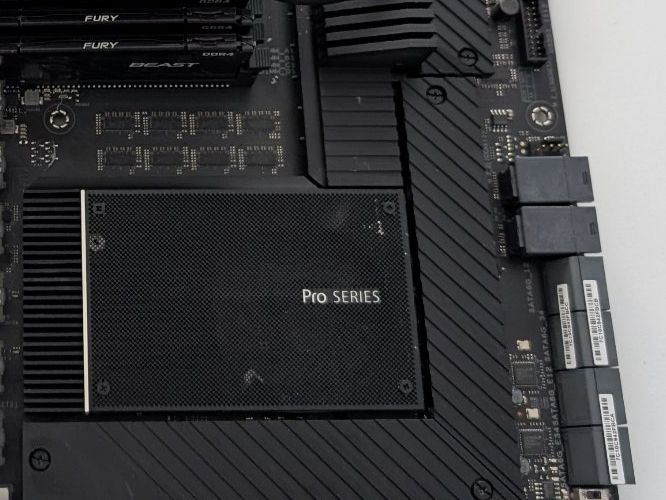 Amd Composants électroniques: AMD Ryzen Threadripper PRO 5975WX, Asus Pro WS WRX80E-SAGE – D'occasion à Burgdorf par scheischei 5