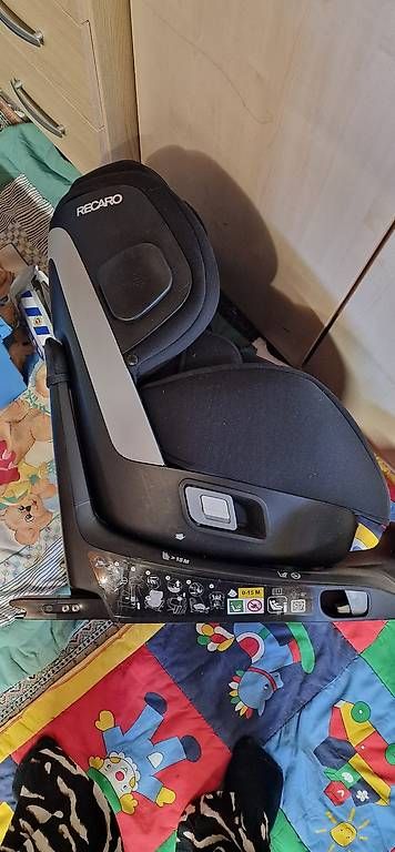 Recaro Seggiolini per auto: Auto Kindersitz Recaro Zero 1 – Usato da Engwilen venduto da Flower12 1