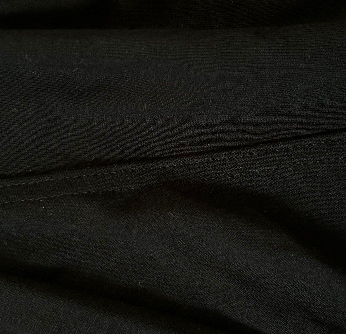 Gonne: ASYMMETRIC - MIDI - A-Linien-Rock Black – Usato da Zürich venduto da Konsumware 1