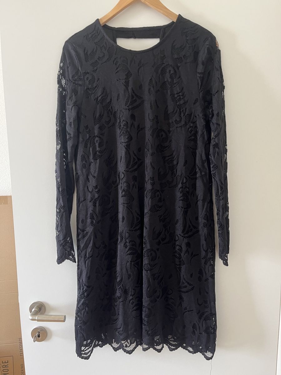 Vila Kleider: Spitzenkleid schwarz  – Neu (gemäss Beschreibung) aus Allschwil von MaloseS08