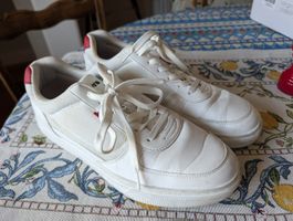 Stylish Levi's Sneakers White Size 44 Men