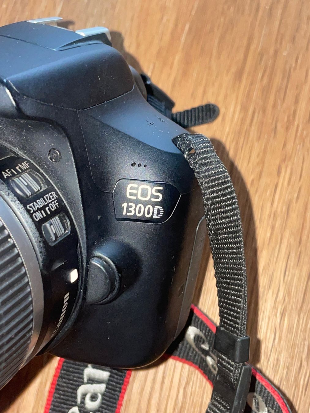 Canon Appareil photo: Canon EOS1300D mit Objektiv und Hülle – D'occasion à Basel par glo_pjv9 1
