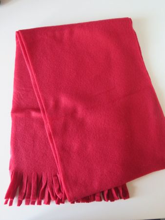 Fleece Halstuch flauschig rot m.Fransen ca. 25x160 cm OVP