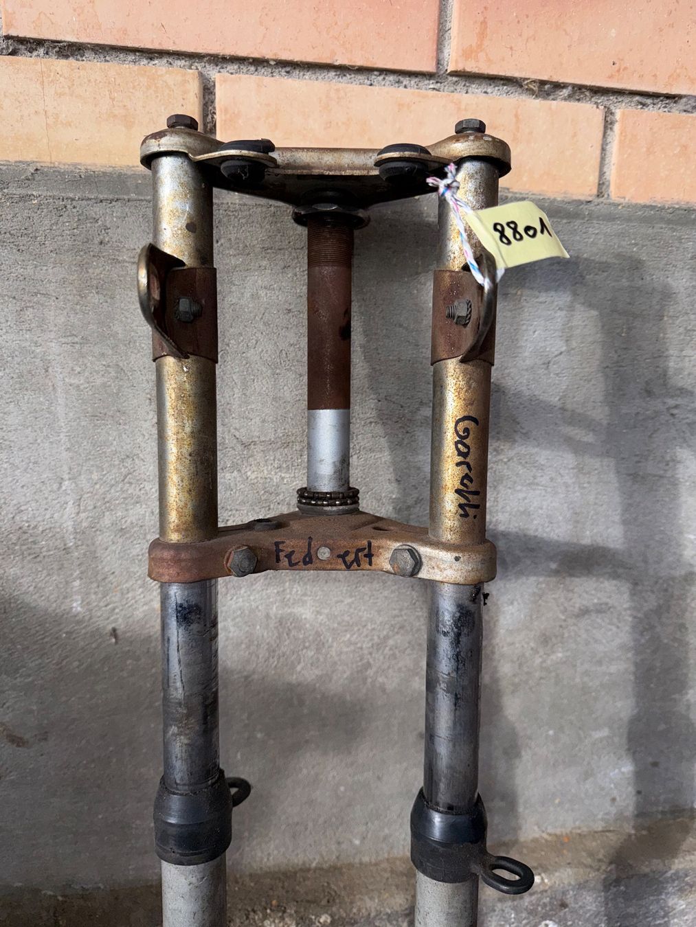 Garelli Pièces pour mobylette: Garelli Mofa Gabel – D'occasion à Fahrni b. Thun par berger_tuning34 1