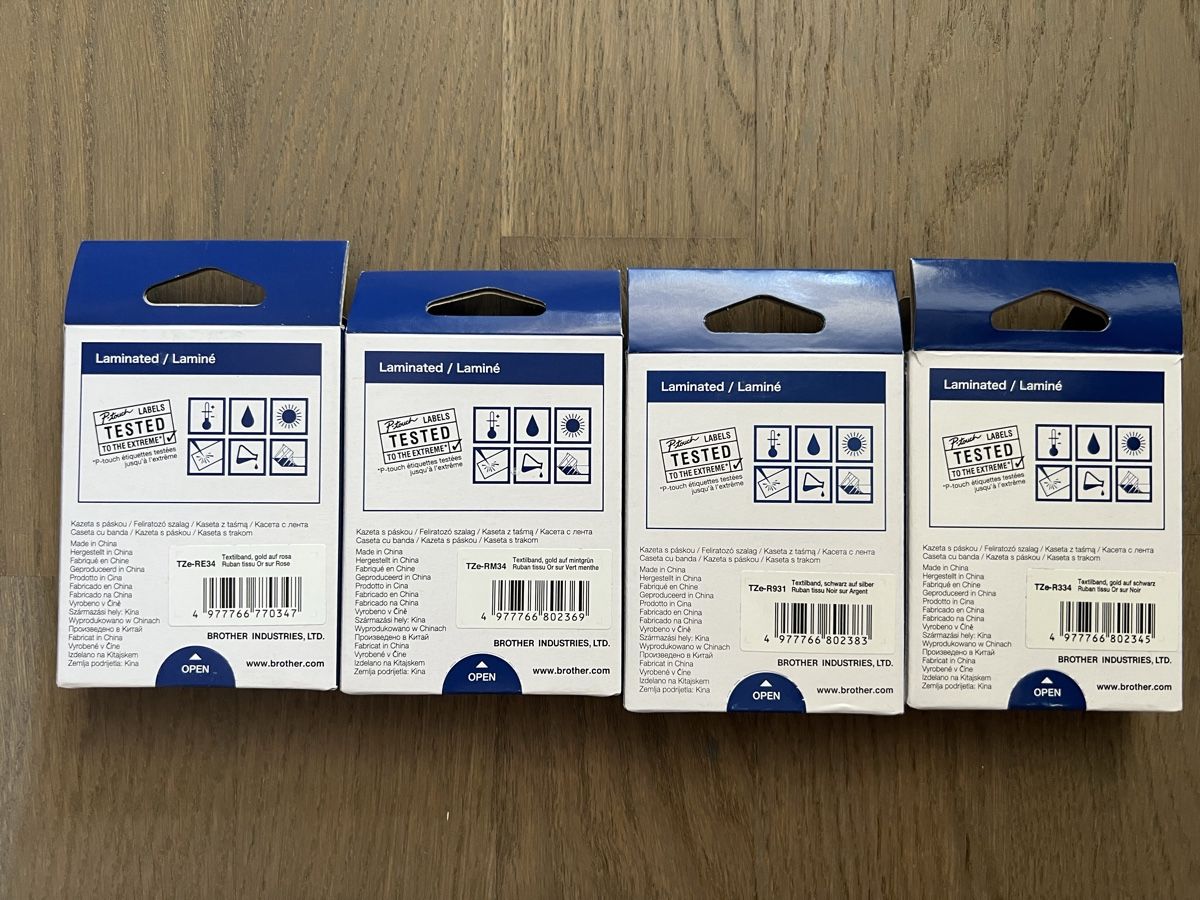Nastri decorativi: 4 Brother P-touch Textilbänder – Nuovo e nell'imballaggio originale da Kriens venduto da Luzernerin_K 1
