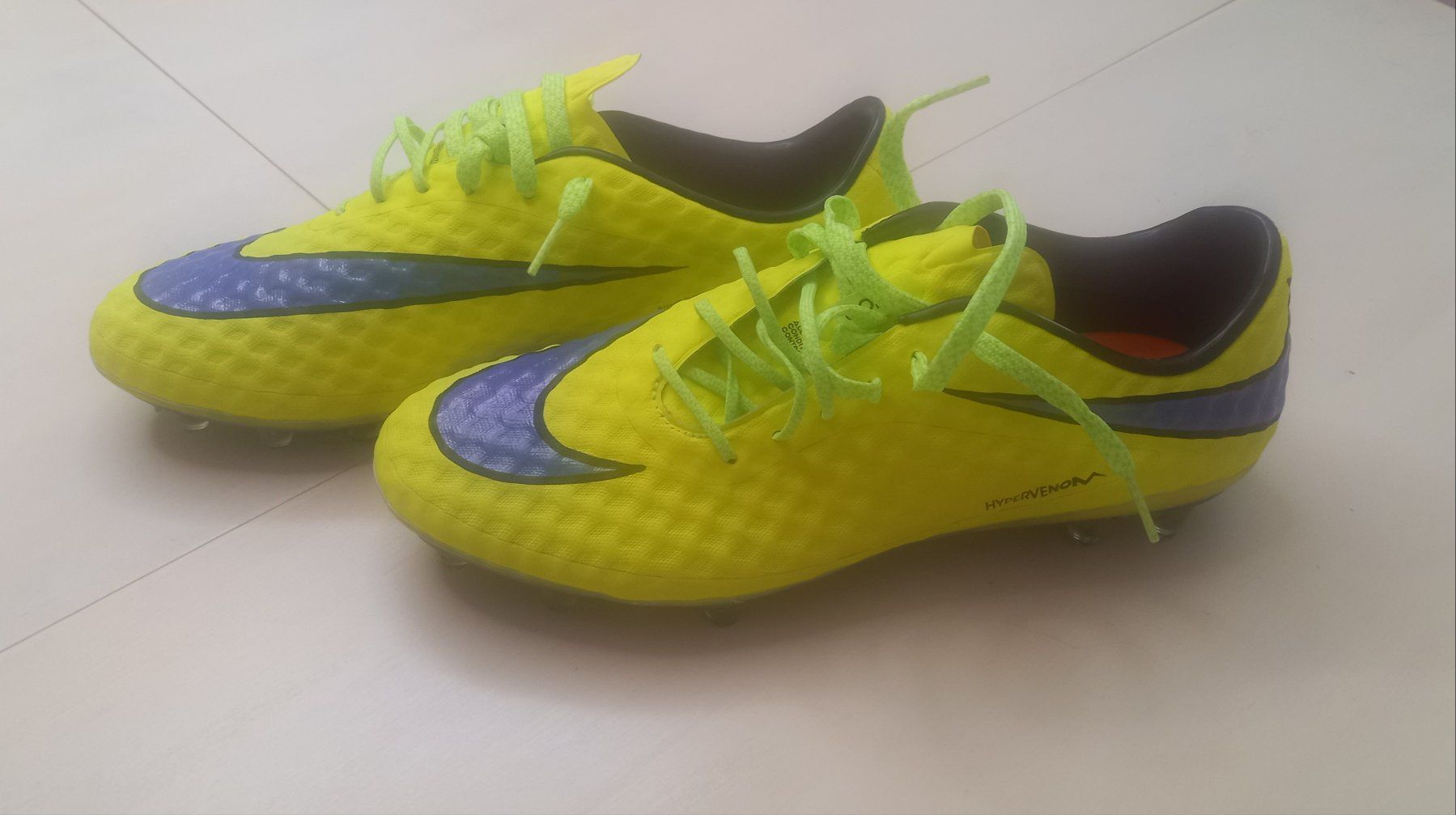 Nike Herrenschuhe: Nike Hypervenom Phantom I FG Intense Heat Pack de mars 2015 – Gebraucht aus St-Légier-Chiésaz von dub_79n7 1